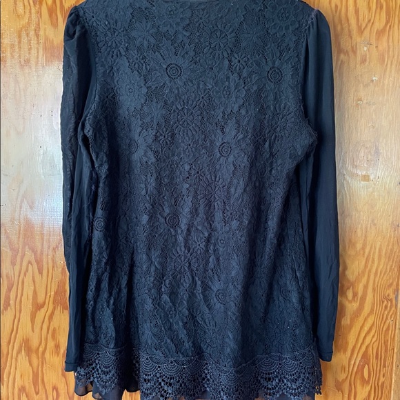 Black Long Sleeve Lace Top - Picture 2 of 4